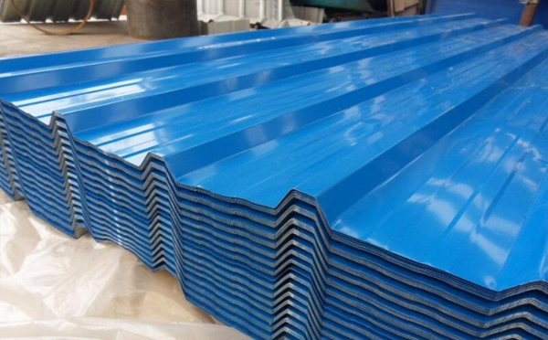 彩钢板在西宁地区建筑中的适用性与技术要点